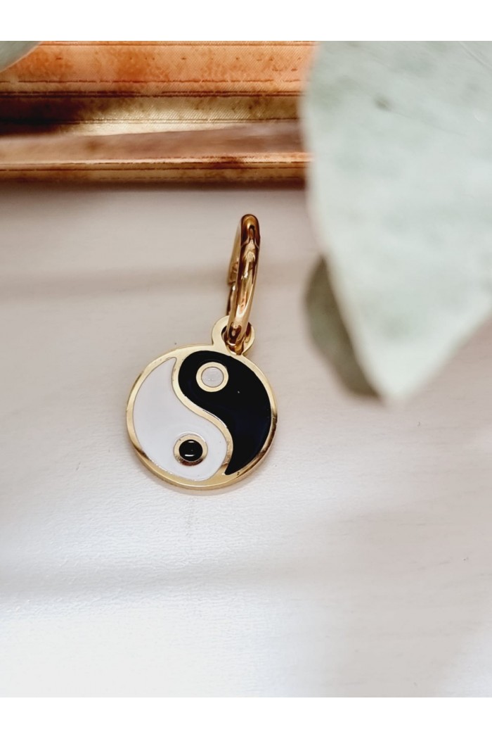 Pendiente aro  yin y yang
