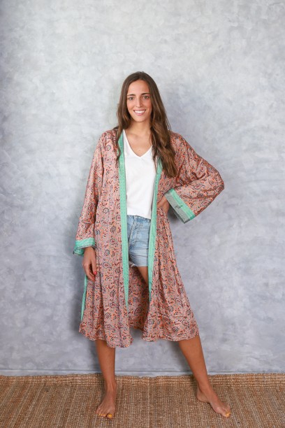 Kimono largo estampado coral