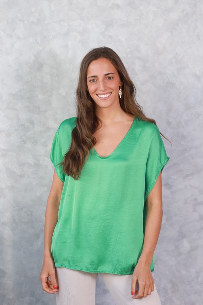 Blusa Berlin tipo raso verde