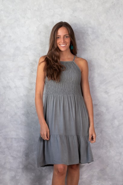 Vestido corto de cuello...