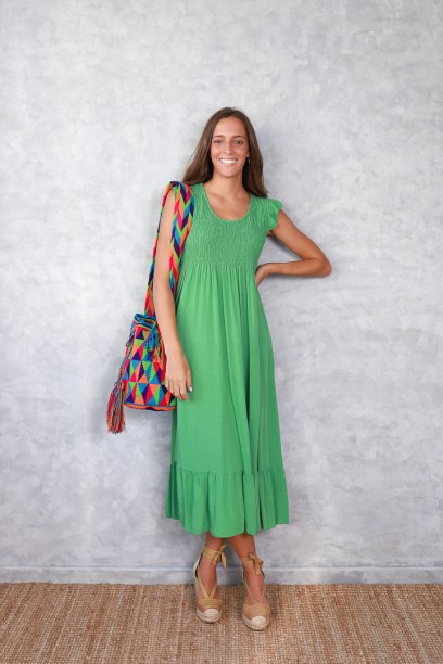 Vestido liso con nido de...