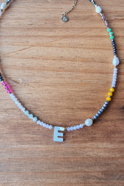 Collar acero cristal Letra E