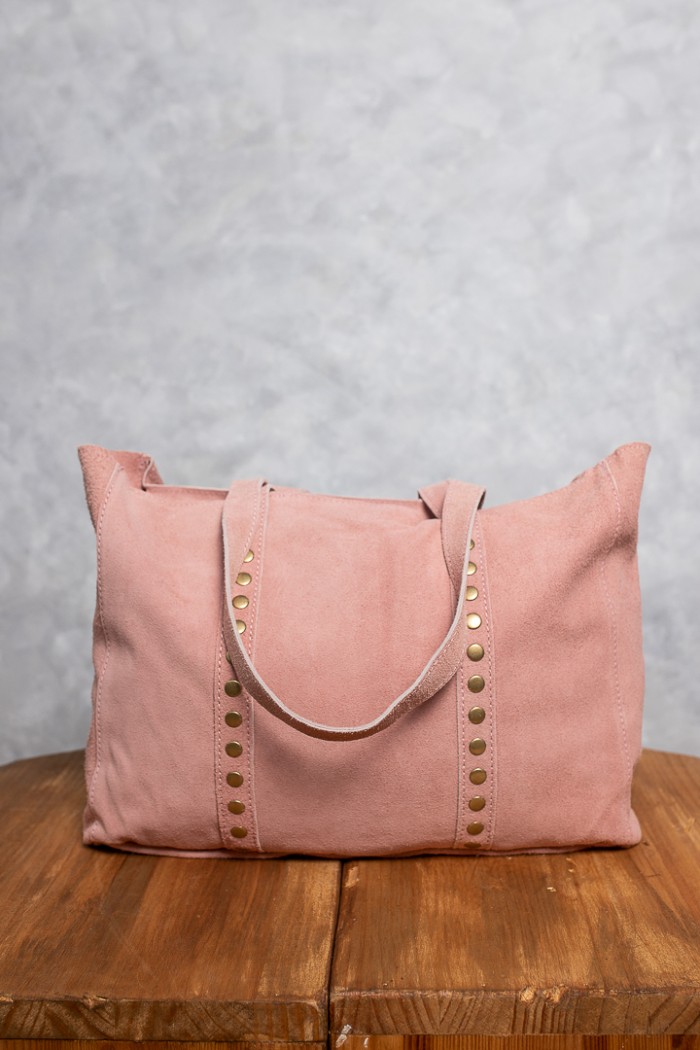 Bolso de tachuelas rosa