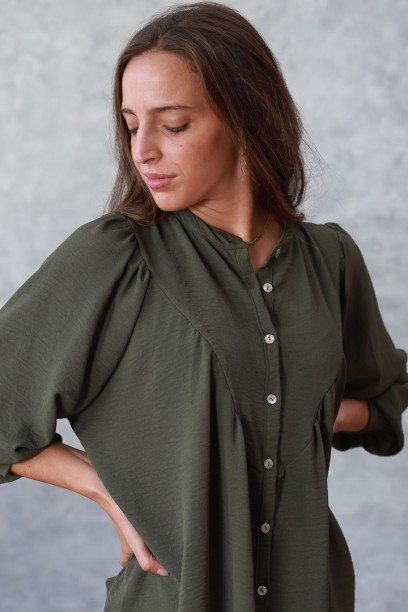 Camisa de mujer verde...