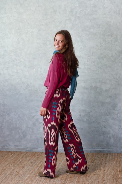 Pantalón estampados tonos...