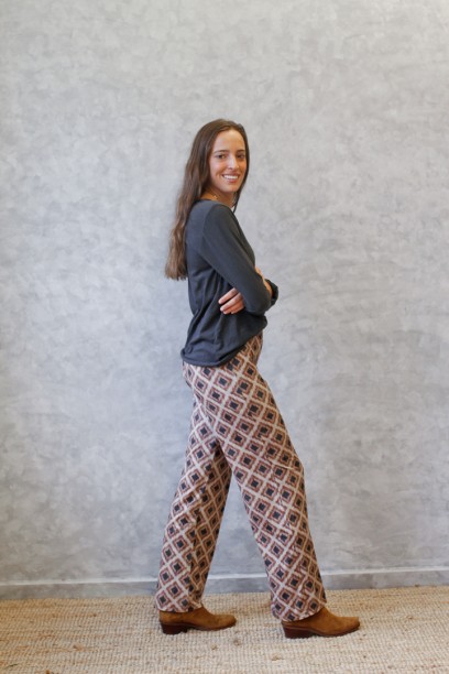 Pantalón estampado de...