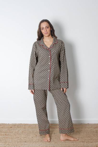 Pijama de mujer estampado gris