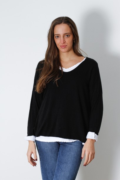 Camiseta doble con puntilla...