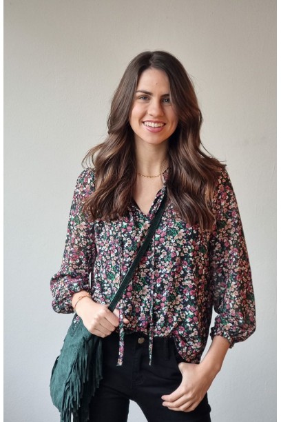 Blusa de mujer con flores...