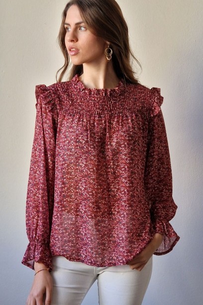 Blusa marsala con estampado...