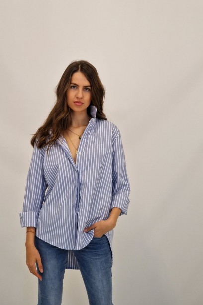 Camisa rayas azul jean y...