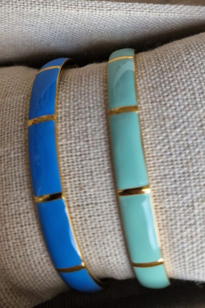 Brazalete rígido de acero...