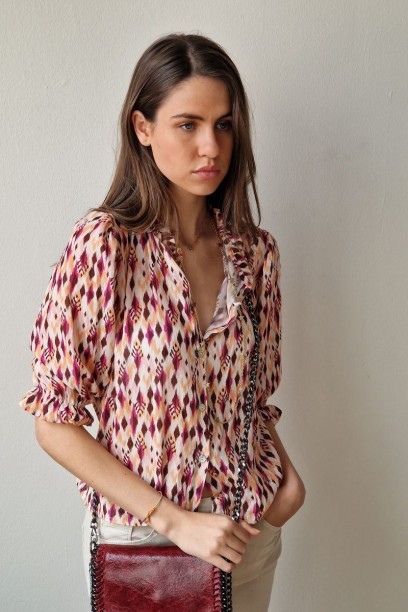 Camisa teen estampada con...