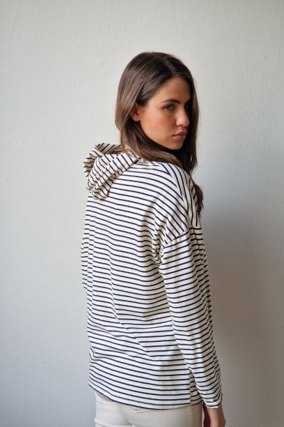 Sudadera oversize con...