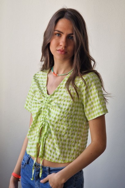 Top teen de cuello pico y...