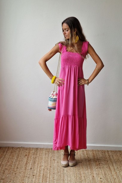 Vestido liso con nido de...