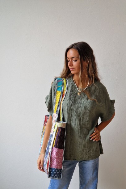 Blusa de bambula cuello...