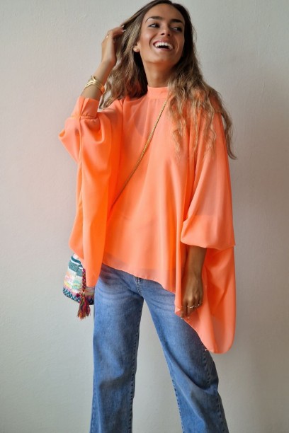 Blusa oversize Madrid tipo...