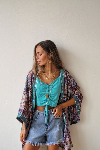 Kimono corto estampado...