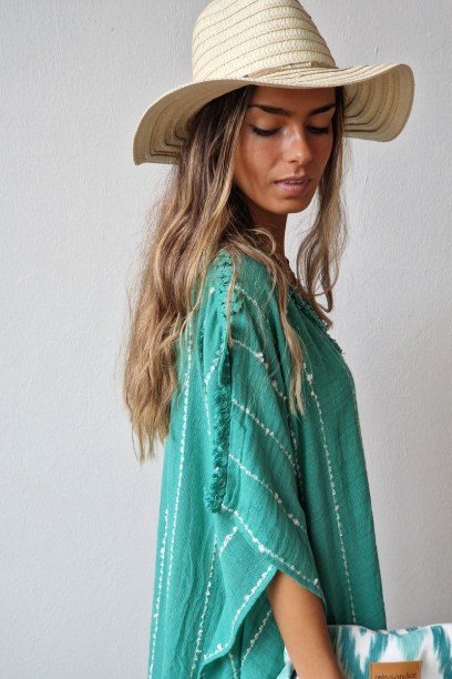 Vestido playero con cuello...