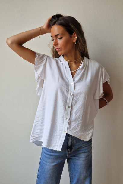 Camisa blanca de manga...