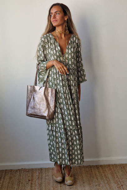 Vestido oversize con cuello...