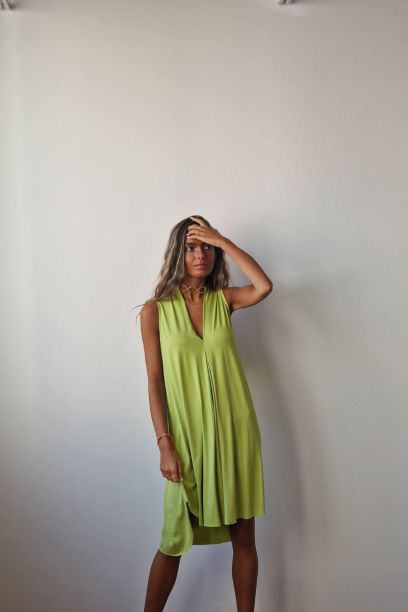 Vestido liso oversize de...