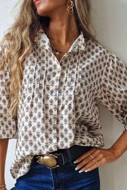 Camisa estampada con...