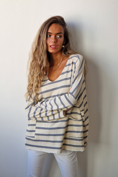 Jersey cuello pico con...