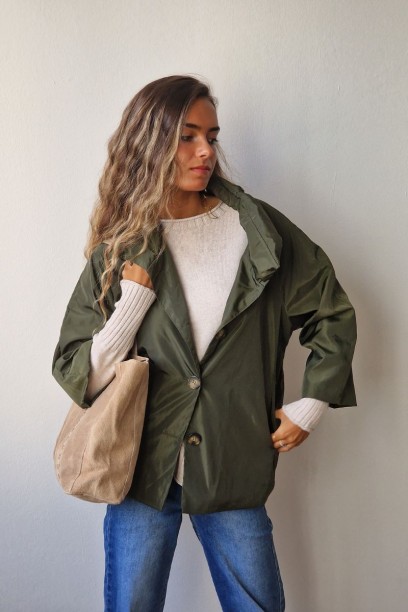 Parka color verde militar