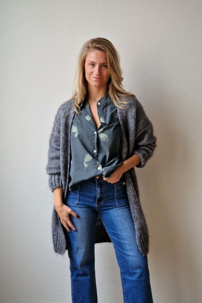 Chaqueta oversize larga de...