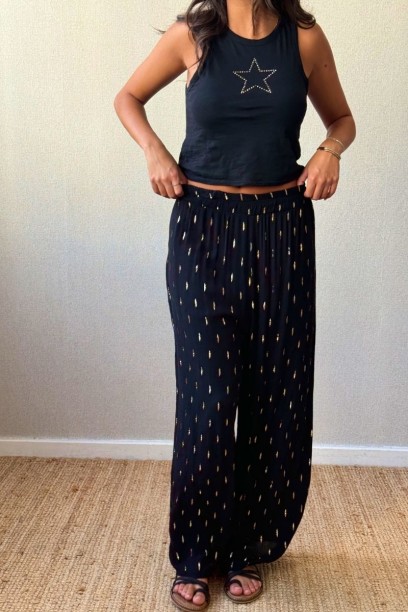 Pantalón tipo bambula negro...