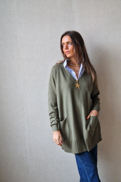 Jersey oversize cuello pico...