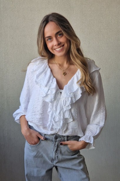 Blusa cuello pico con...