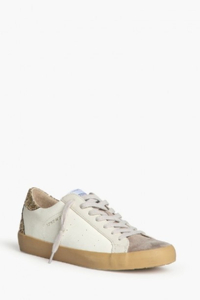 Sneakers blancas con...